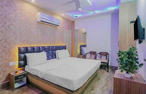 OYO Hotel Vivaan Residency