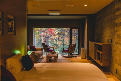 2 twin beds