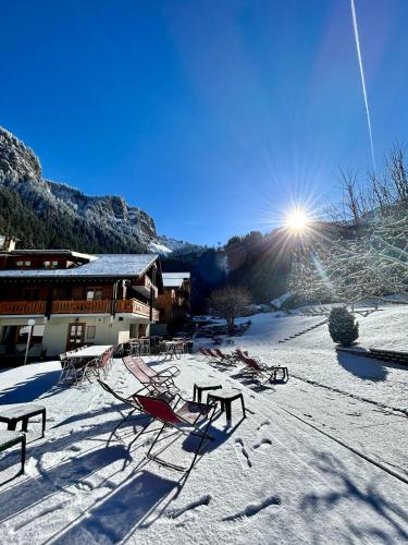 Chalet Hôtel Les Prodains - image 10