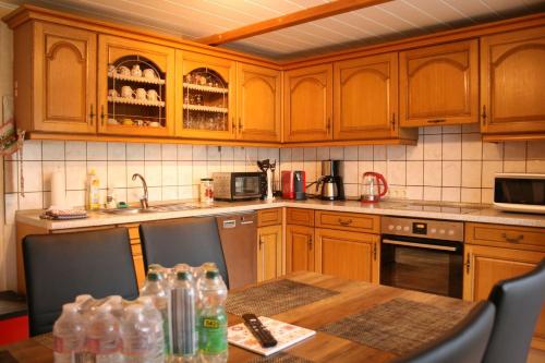 Your Work & Stay Home in Mechernich 5.6km von Burg Satzvey Mechernich-Satzvey entfernt