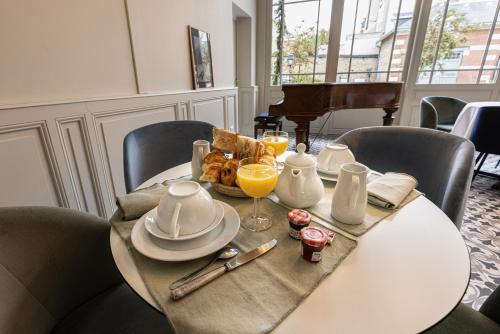 Food and beverages, La Maison Blanche in Limoges