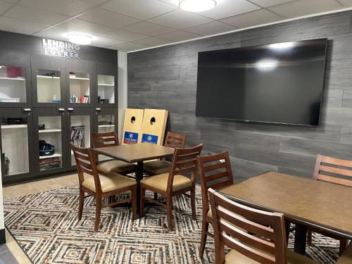 Candlewood Suites - East Syracuse - Carrier Circle by IHG in East Syracuse, USA