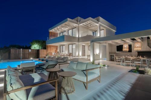 Eran Luxury Villa