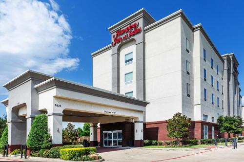 Hampton Inn and Suites Houston Central