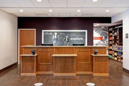 Hampton Inn & Suites Rohnert Park - Sonoma County