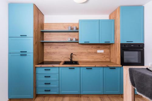 Netflix & WiFi FREE Dvojizbový byt blízko centra - 24h self check-in (Netflix & WiFi FREE Dvojizbovy byt blizko centra - 24h self check-in) in 班斯卡比斯特里察市中心