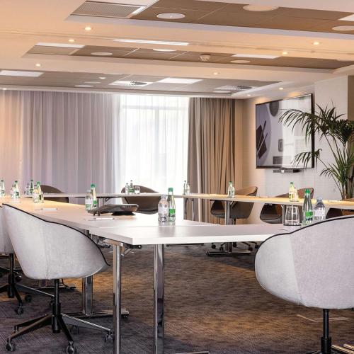 Hilton Garden Inn Tours Centre - image 2