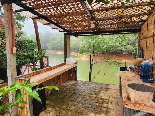 Isla Del Antoño in Lumban