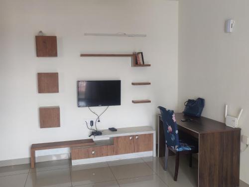 Iris : Fully furnished 1bhk