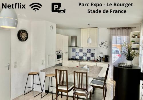 VIP Lounge Villa - Parc expo - Le Bourget - Stade France - Location, gîte - Mitry-Mory