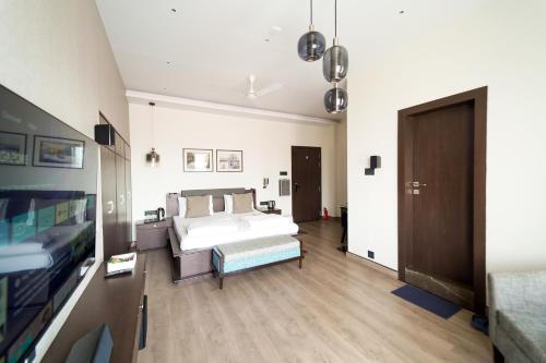 Central Bed & Breakfast, Калькутта (фото 8)