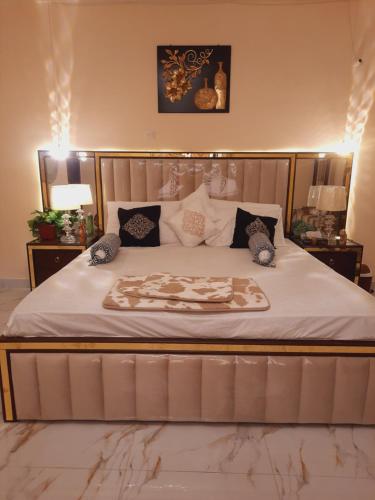 Charming Home banglow photo 1