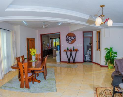 Faciliteter, ZaNaKri Homes ;A Great Panorama of Indian Ocean in Mombasa
