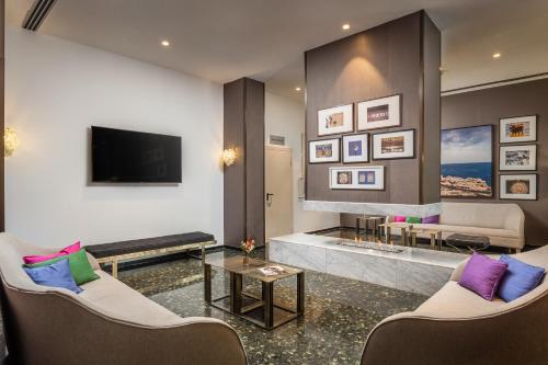Hotel Medium Valencia - image 14