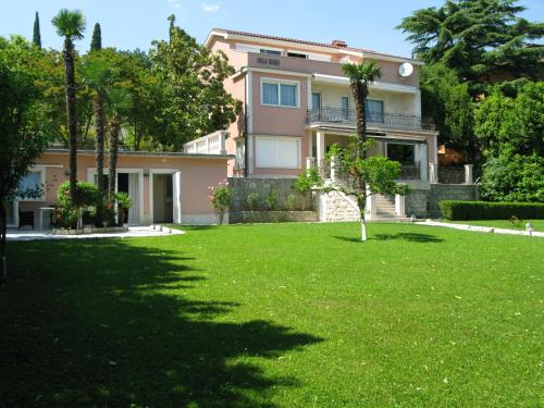 Villa Raisa - Accommodation - Opatija