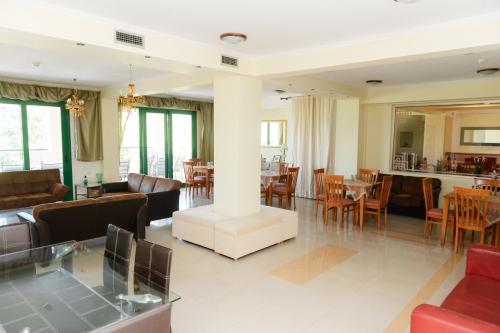 식음료(F&B), Elimeia 3 Hotel in 아이아니