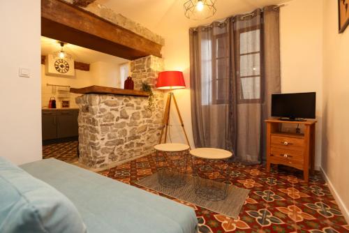 Studio du Charme Médiéval ConciergerieDameCarcas - Malves-en-Minervois