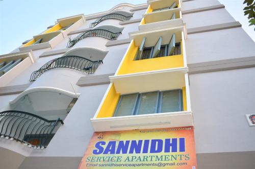 B&B Tirupati - Sannidhi Service Apartments - Bed and Breakfast Tirupati