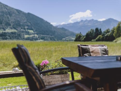 Výhled, Lakeside Appartement Plattner by we rent in Zell Am See