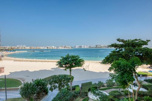 Welcoming 1 Bedroom Palm Jumeirah with sea View, Dubai (Foto 7)