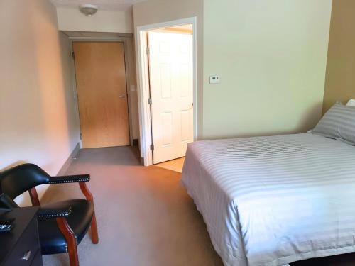 The Medicine Hat Villa