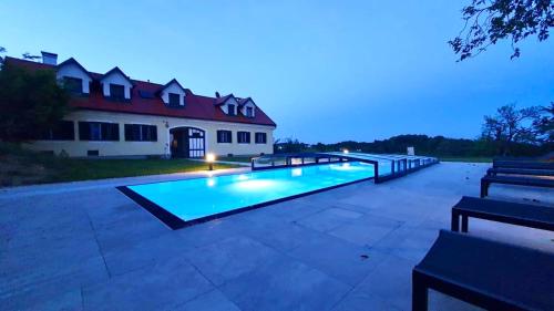  Landhaus dasThomas in Henndorf 