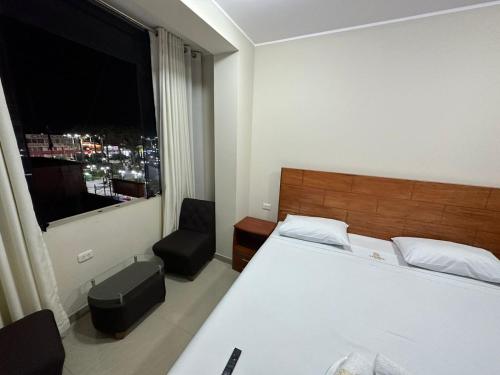 HOTEL YHOMIL