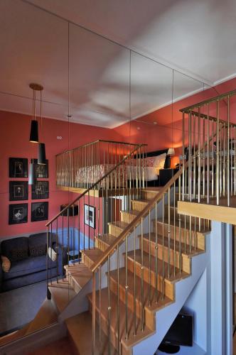 Family Room image 6