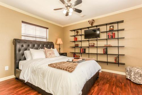 Onyx Hotels