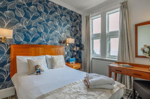 Muthu Westcliff Hotel (Near London Southend Airport) - image 5