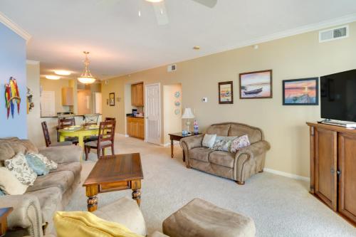 Beachfront Gulfport Vacation Rental with Balcony! in Gulfport, USA