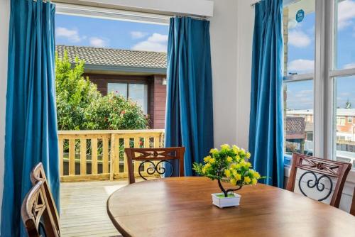 The Brickstone Home with Deck and Parking, Auckland (fotografie 6)