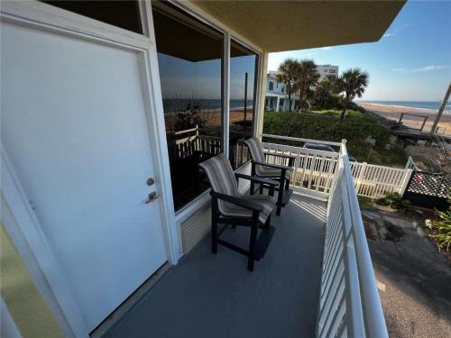 Sapphire Shores- Oceanfront at Symphony Beach Club thumb 4