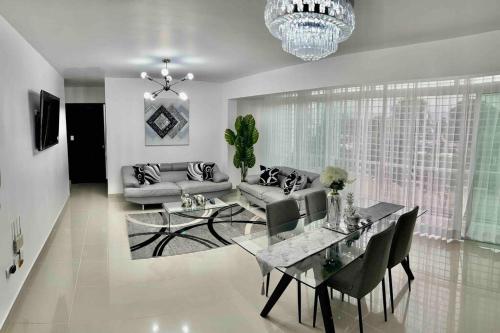 Hermoso conjunto residencial con piscina Hermoso conjunto residencial con piscina