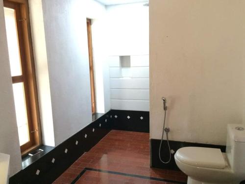 Bathroom, Karikkathi Beach Villa rooms in Kazhivoor