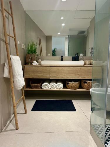 Ducha, Habostan ceasarea, הבוסתן בקיסריה in Caesarea