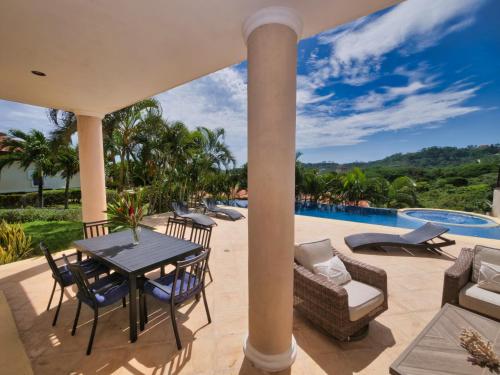 Faciliteiten, Luxury Villa In Prestigious Pristine Bay, Home Of The Black Pearl Golf Course in Pristine Bay