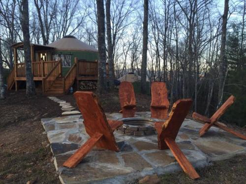 Cherokee @ Sky Ridge Yurts