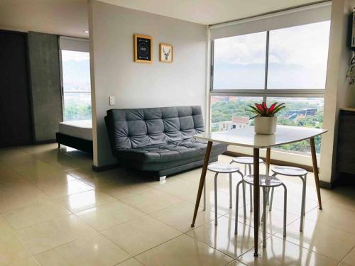 Hermoso loft cerca al Poblado