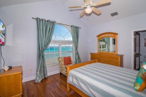 Cayman Paradise Villa #1