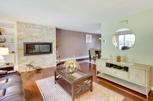 Extended Stays Welcome Waterville Retreat with Yard in วอเตอร์วิลล์ (ME)