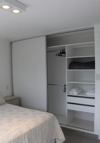 Departamento contemporaneo para pareja o viajeros in Barrio Alto Padilla