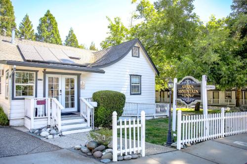 Grass Valley Hotels