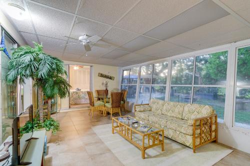 St Petersburg Home with Yard and Grill 2 Mi to Beach! in Redington Shores, USA