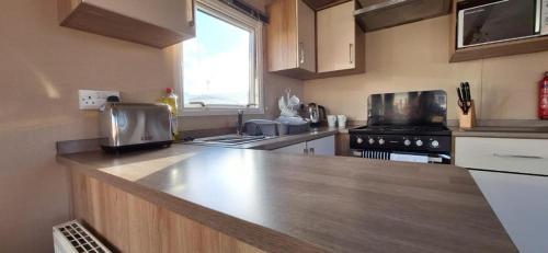 Facilities, NB166 - Porth Bay Hideaway in Trevelgue
