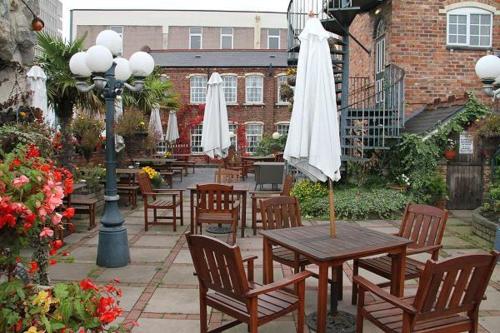 Lyndon House – Walsall