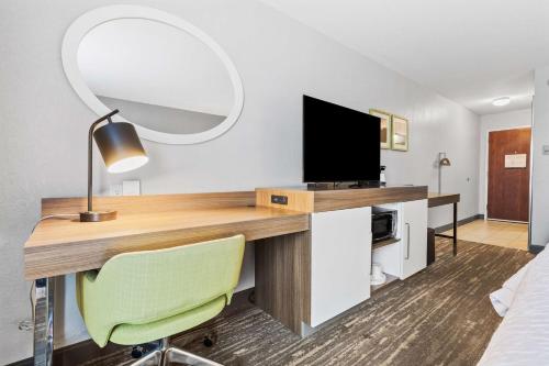 Hampton Inn & Suites Colorado Springs-Air Force Academy/I-25 North - image 10