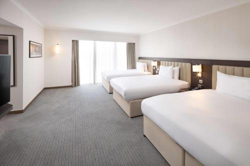 Hilton London Gatwick Airport - image 9