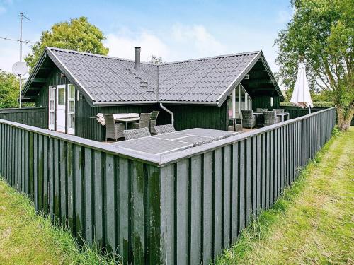 6 person holiday home in Haarby