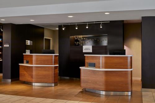 Courtyard by Marriott Memphis Airport